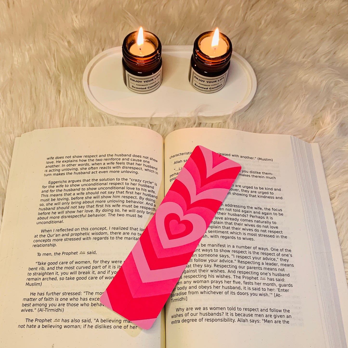 Pink Heartstrings Bookmark – Cute Heart Design